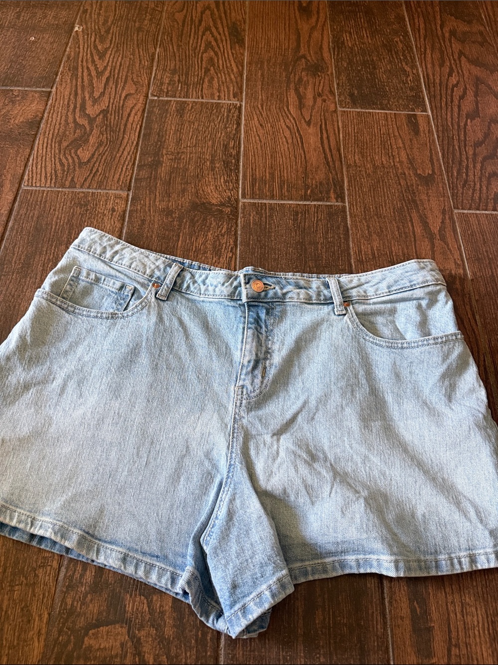 wild fable Light Wash Denim Shorts - Picture 1 of 3